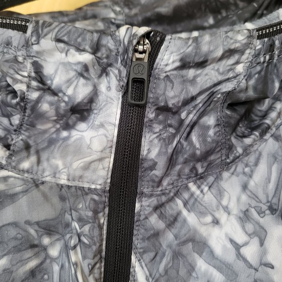 Lululemon Anorak Diamond Dye Light Cast Black Size Small - Picture 7 of 9